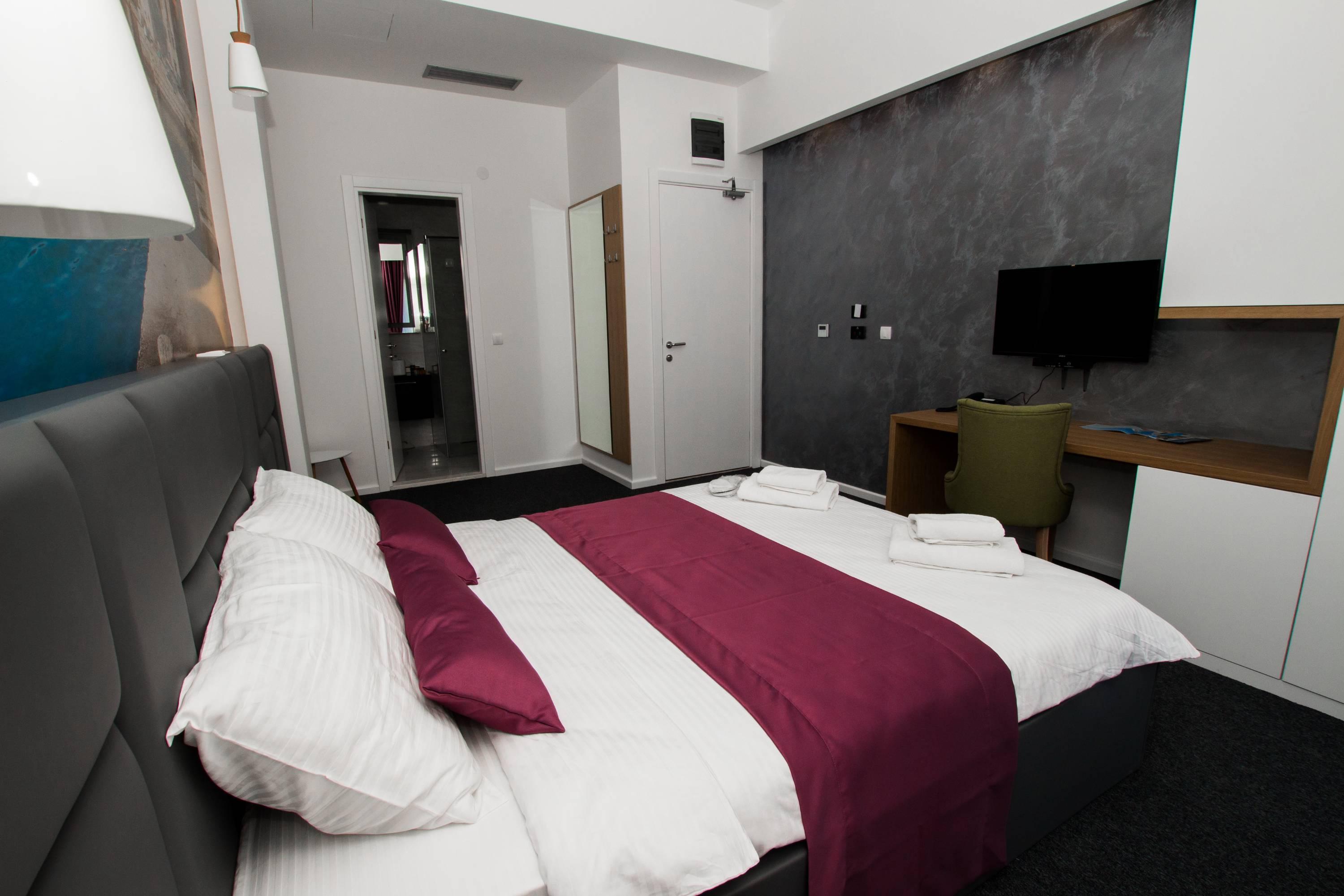 Hotel Alkima Котор Екстериор снимка