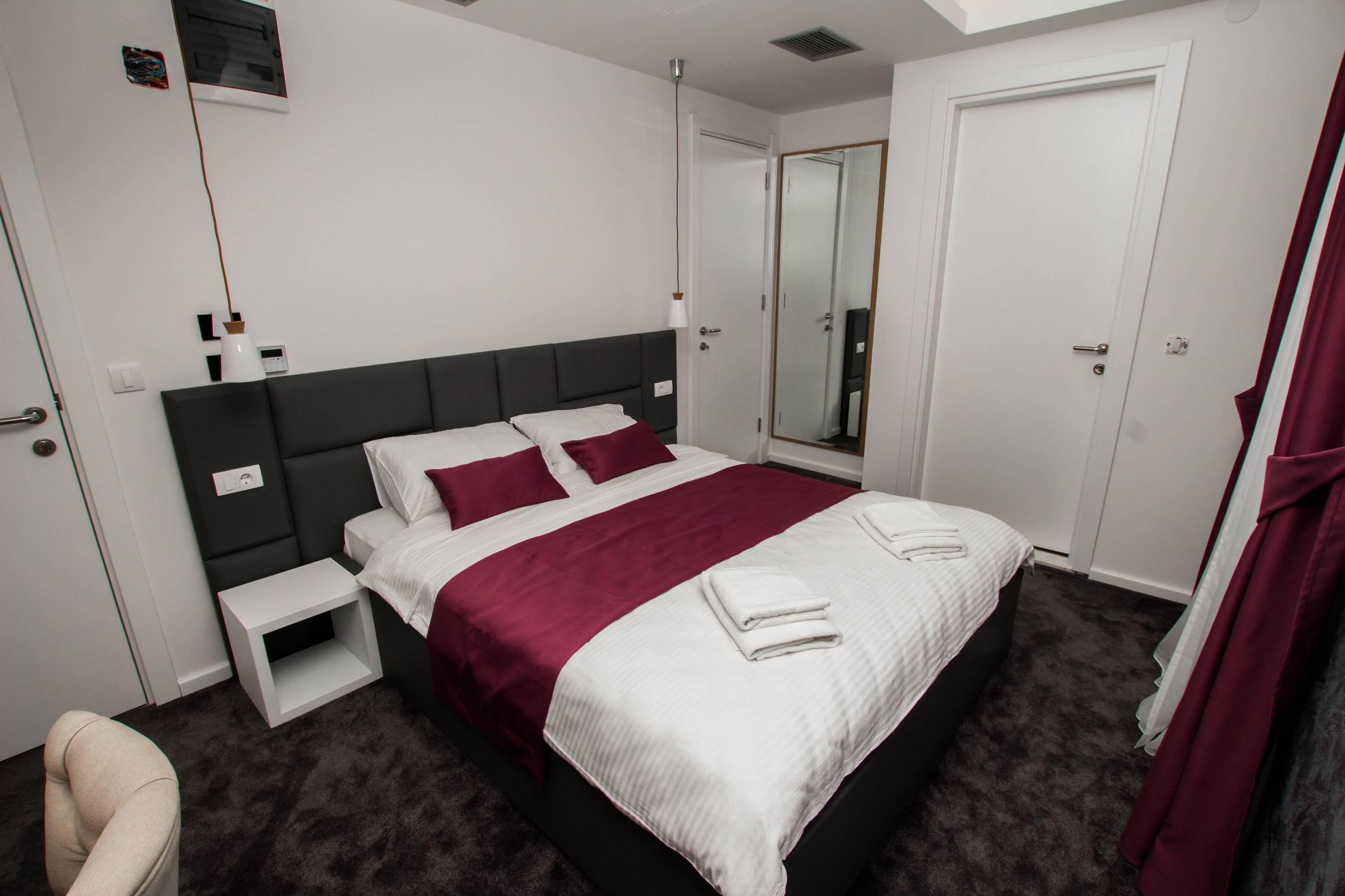 Hotel Alkima Котор Екстериор снимка