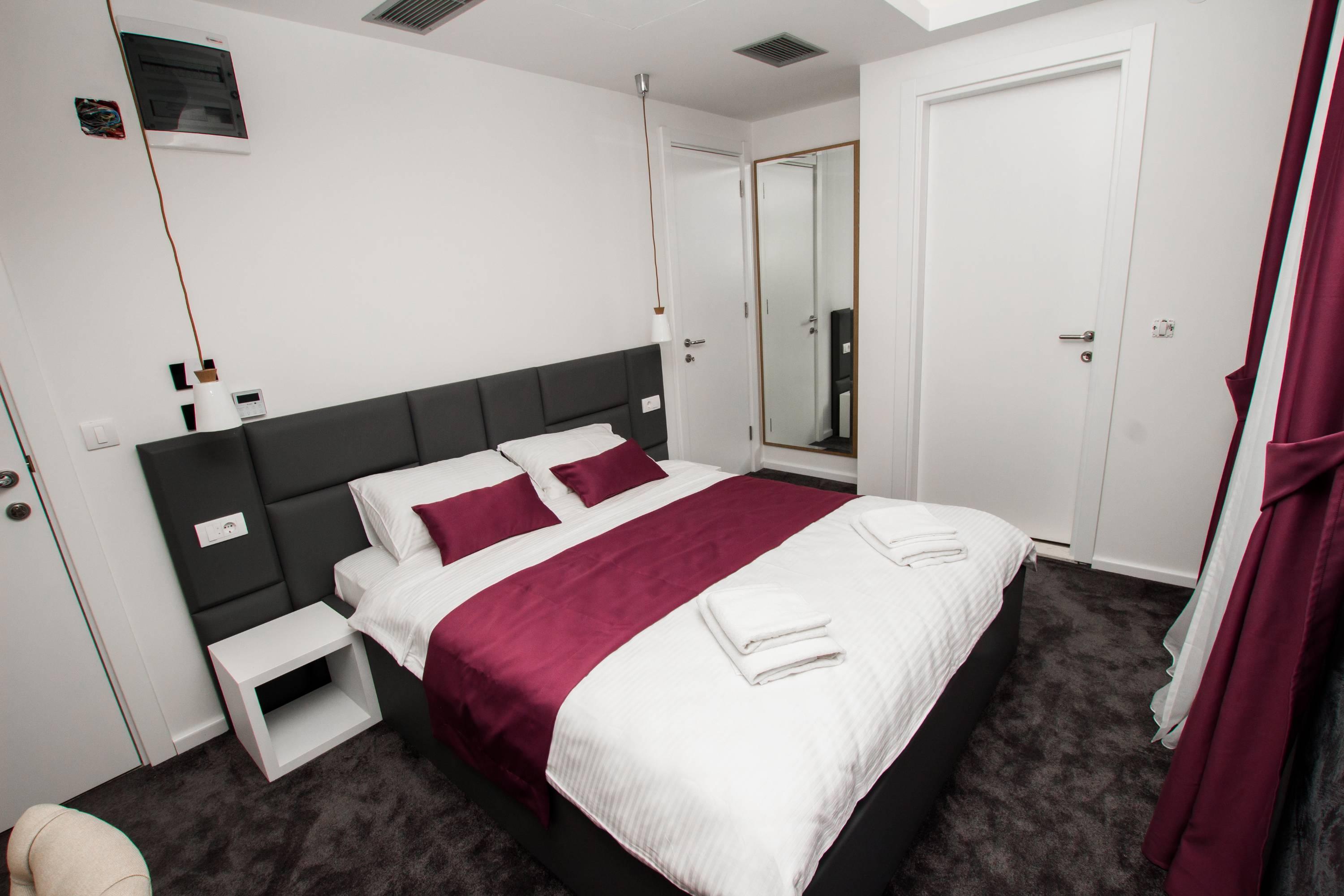 Hotel Alkima Котор Екстериор снимка