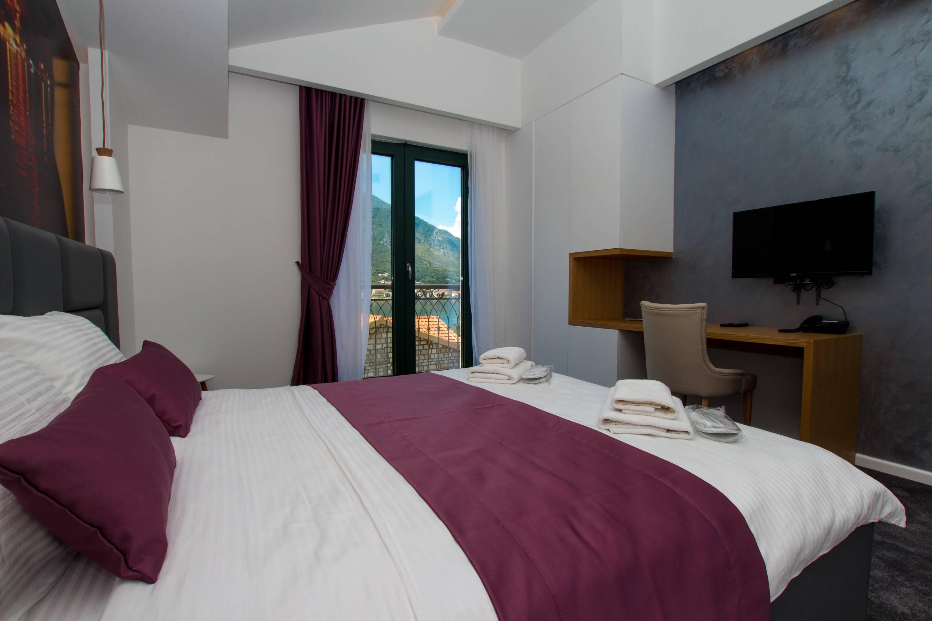 Hotel Alkima Котор Екстериор снимка