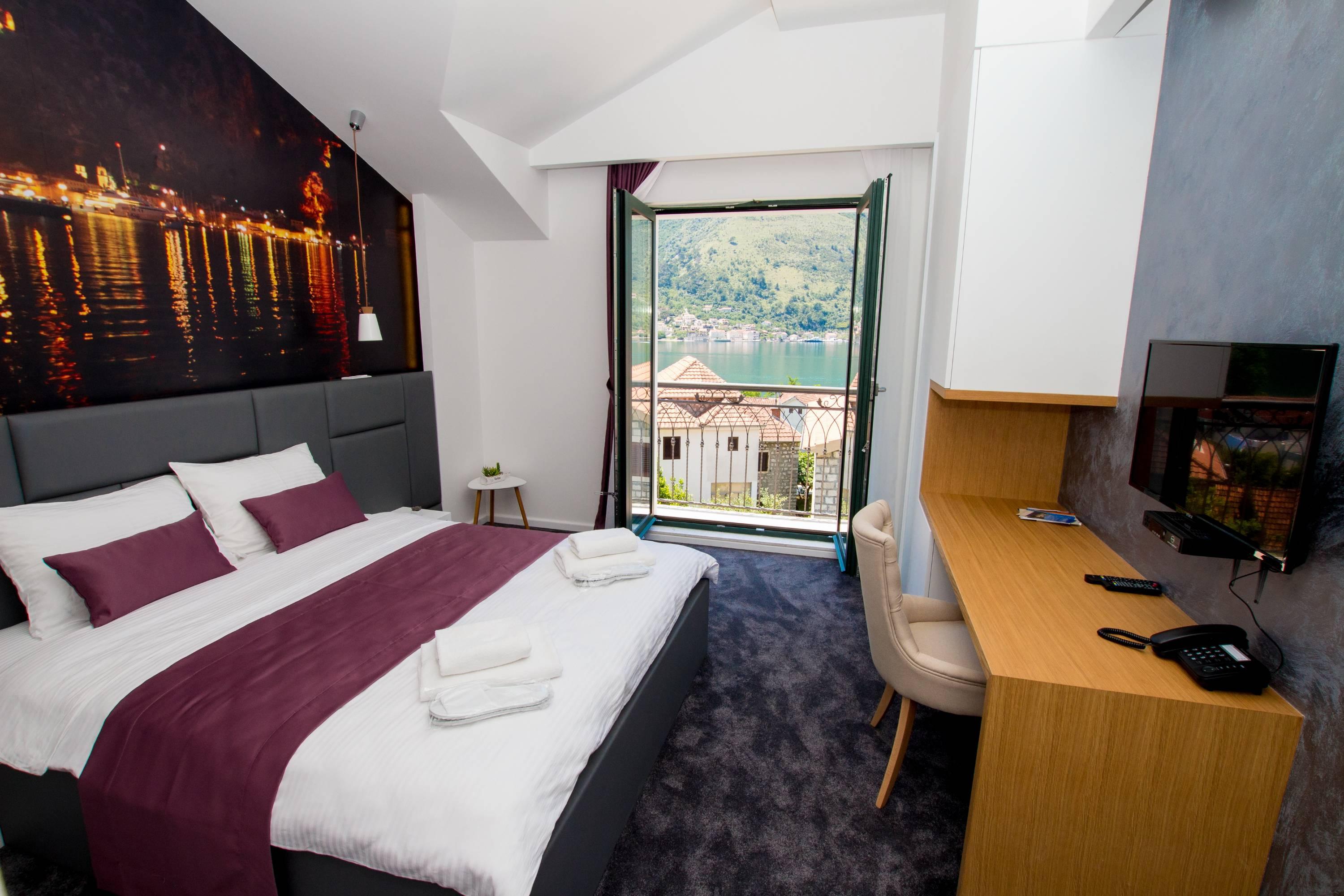 Hotel Alkima Котор Екстериор снимка