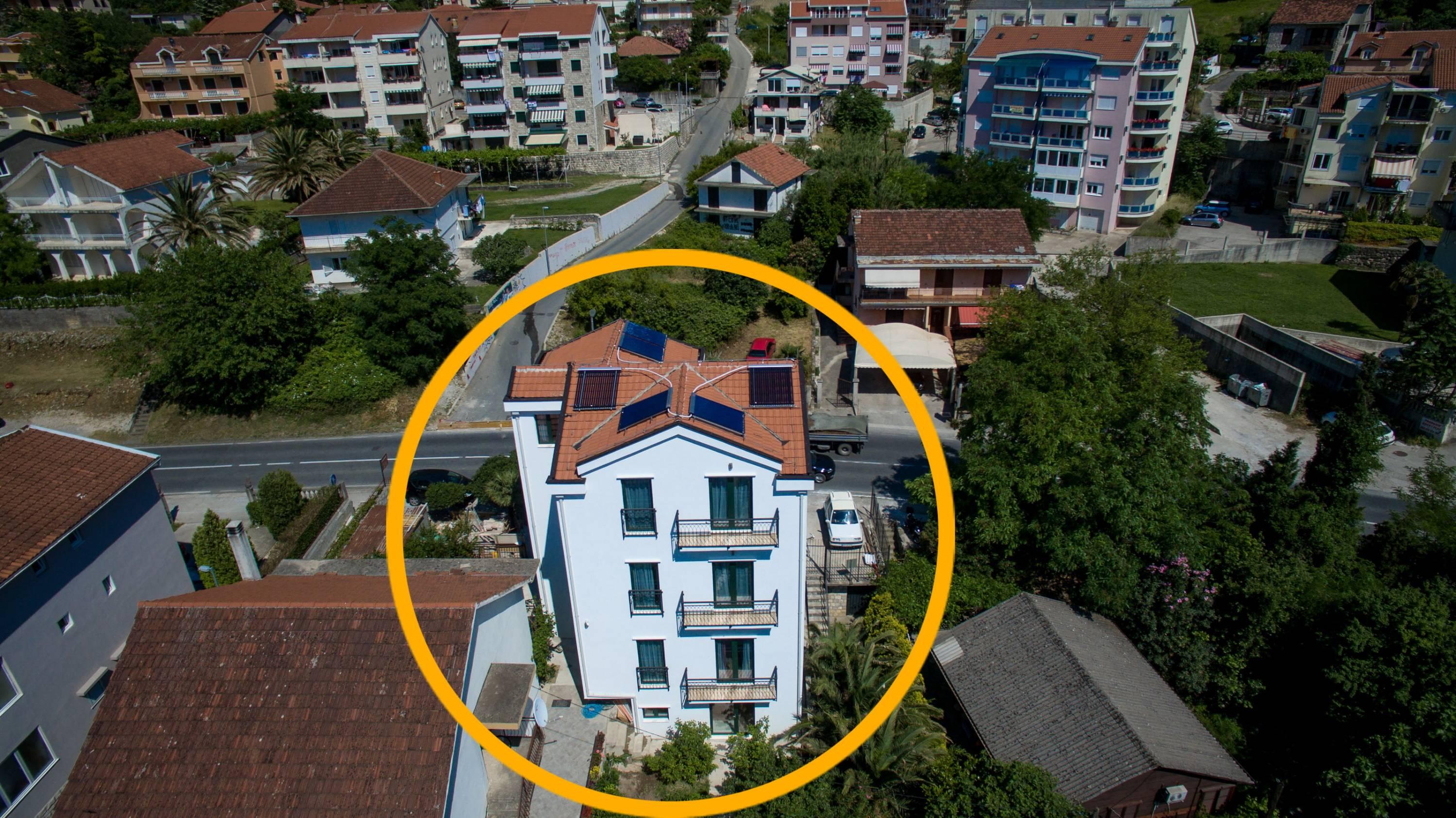 Hotel Alkima Котор Екстериор снимка